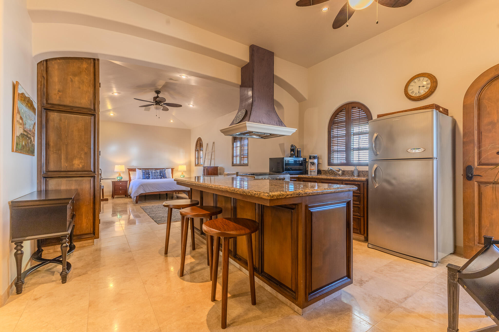 23 Las Colinas, Casa Alegria