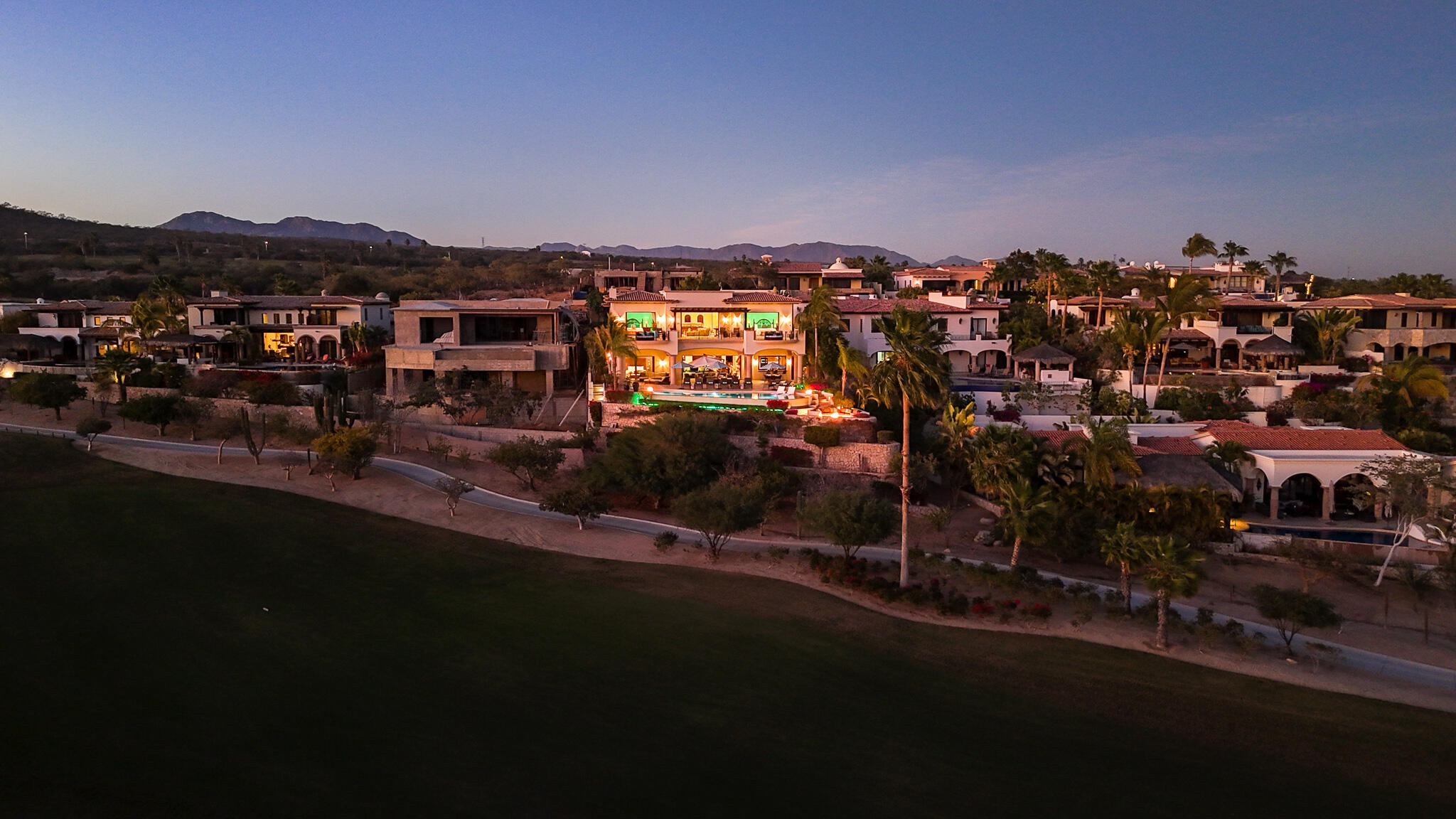 23 Las Colinas, Casa Alegria