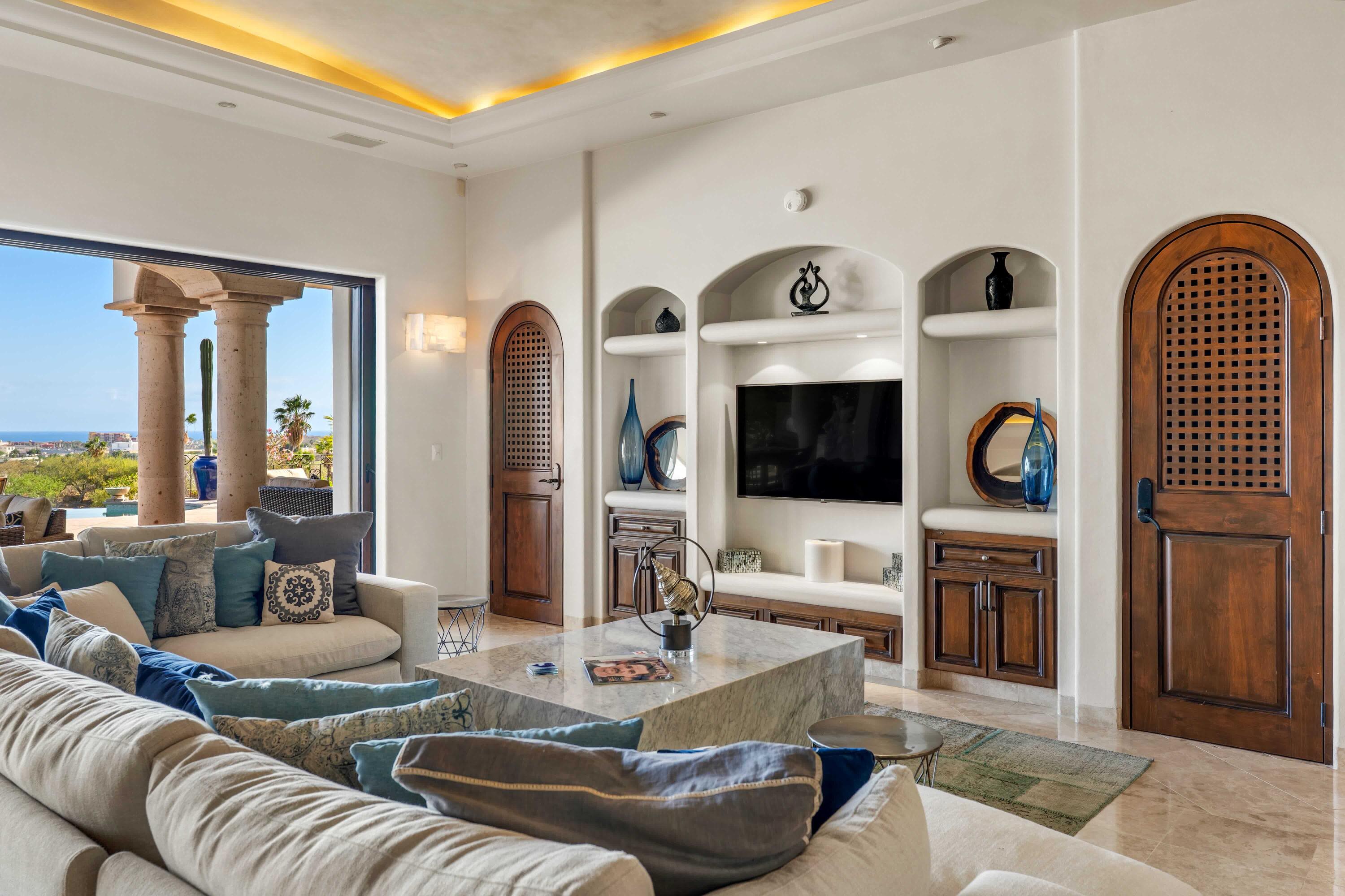 23 Las Colinas, Casa Alegria