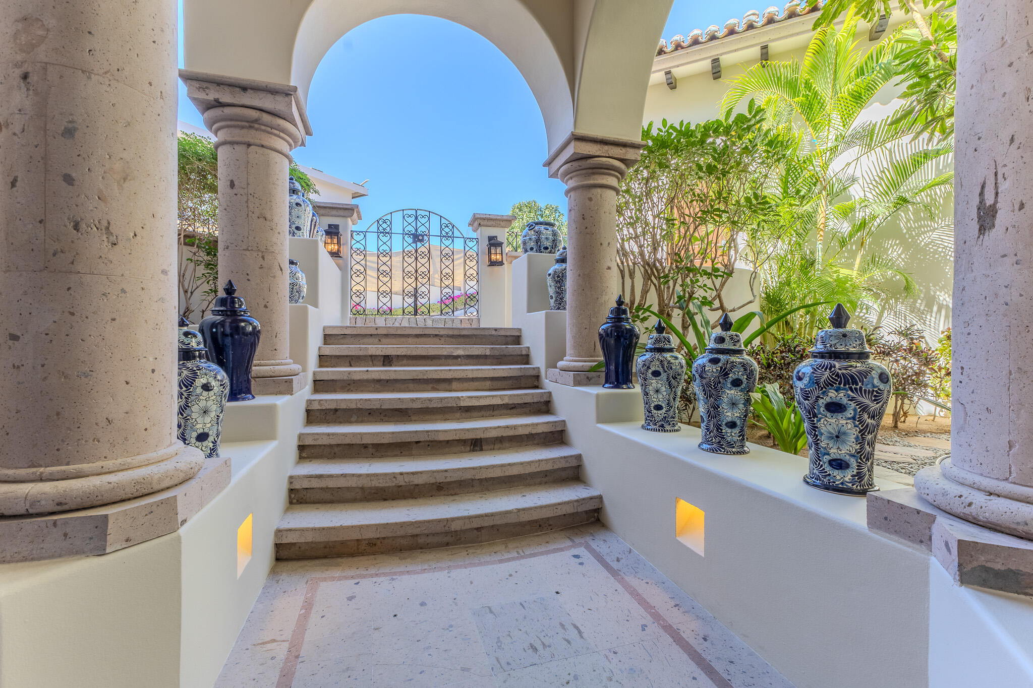 23 Las Colinas, Casa Alegria