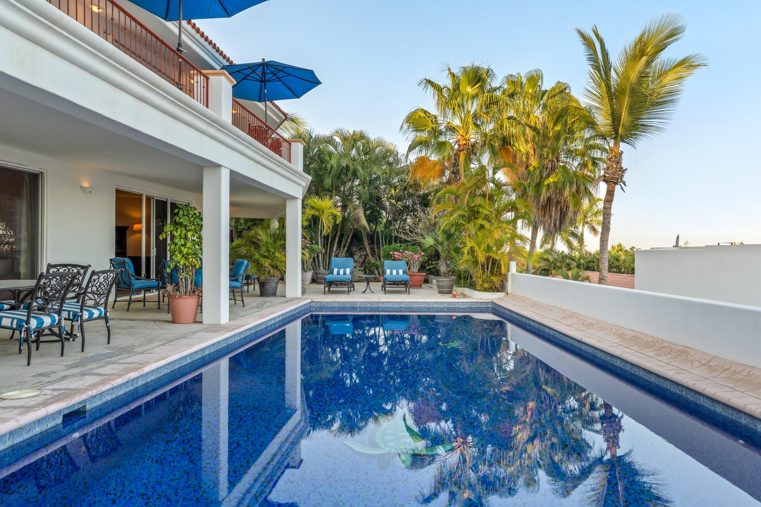 13B Los Frailes, Casa Olas Grandes