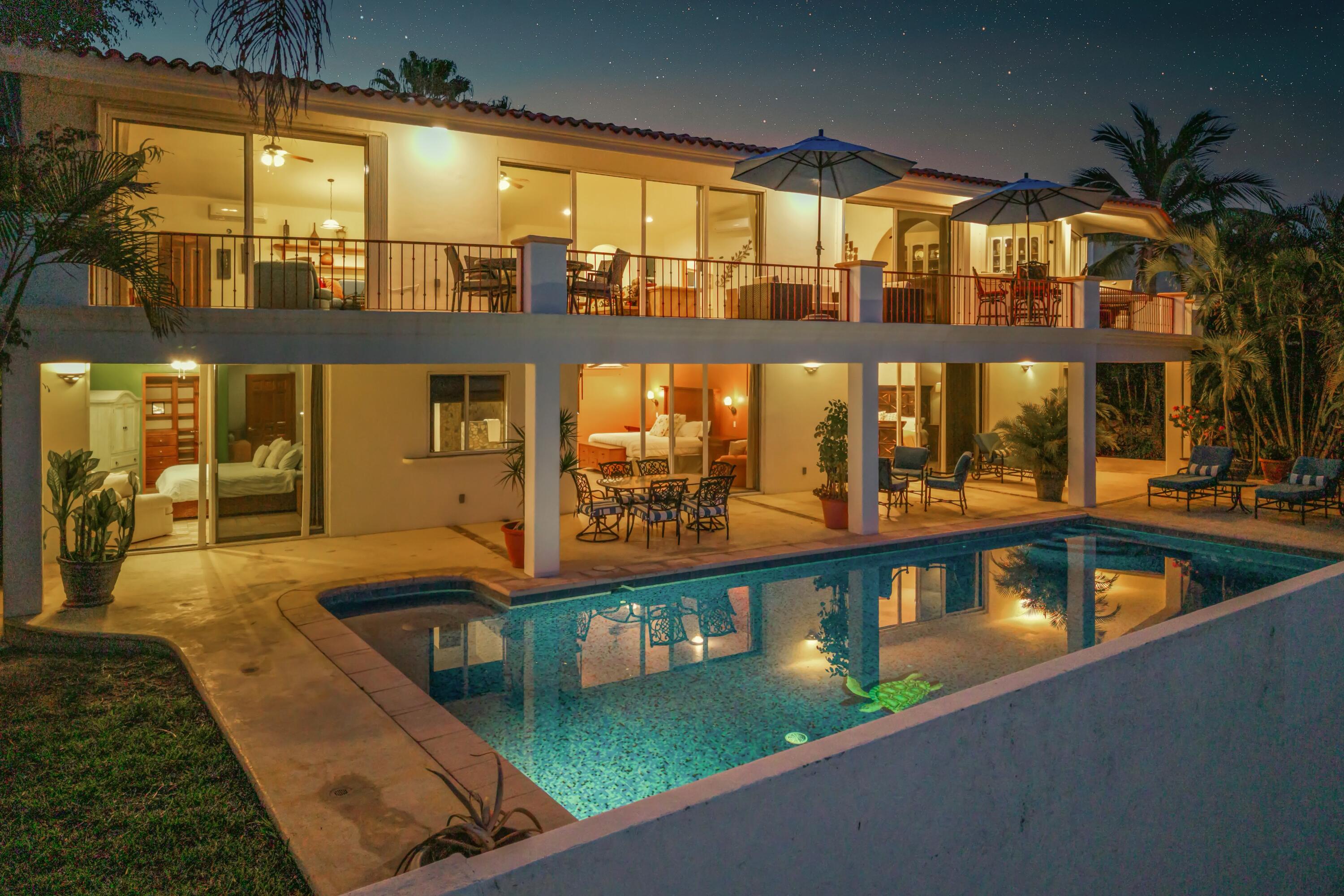 13B Los Frailes, Casa Olas Grandes