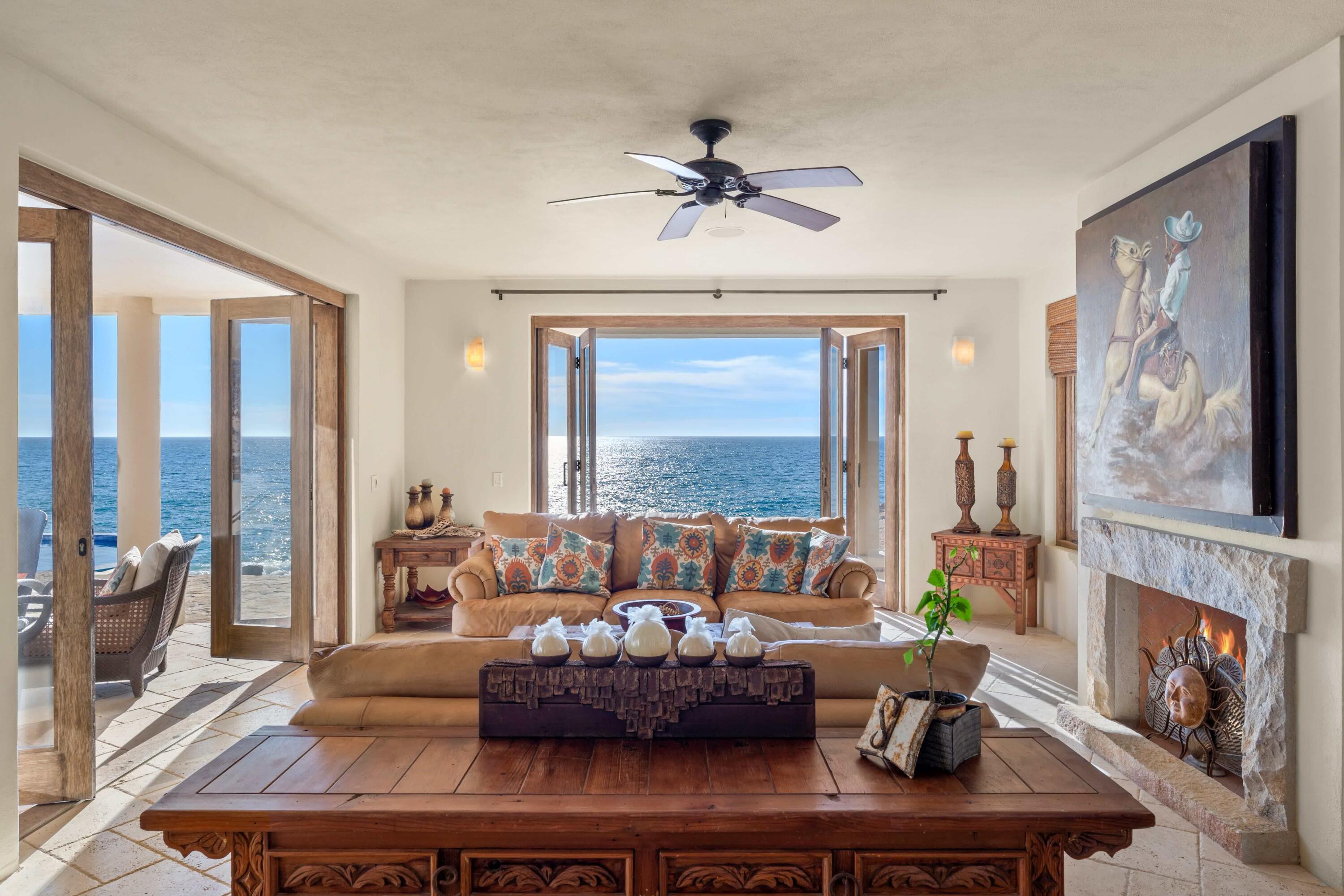 75 Avenue de Marlin, Casa Playa Escondida