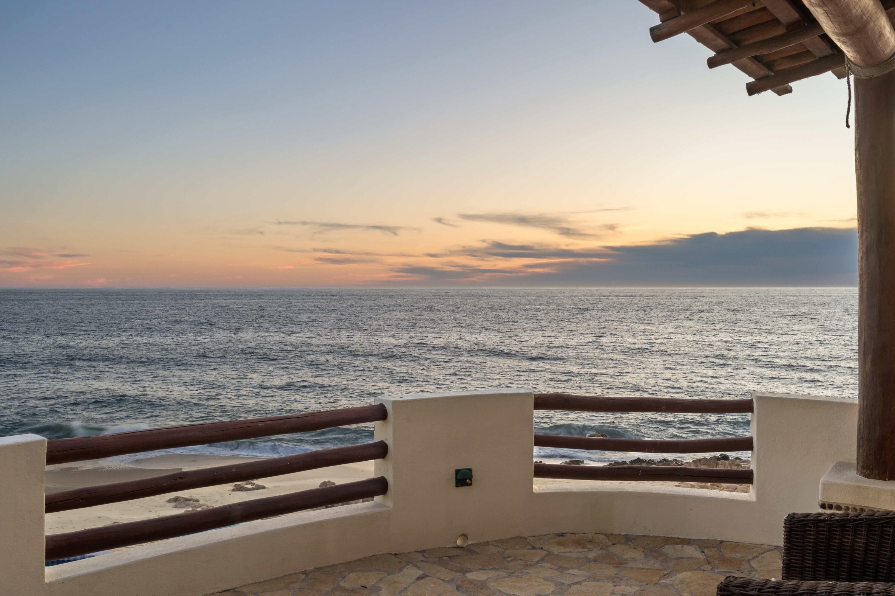 75 Avenue de Marlin, Casa Playa Escondida