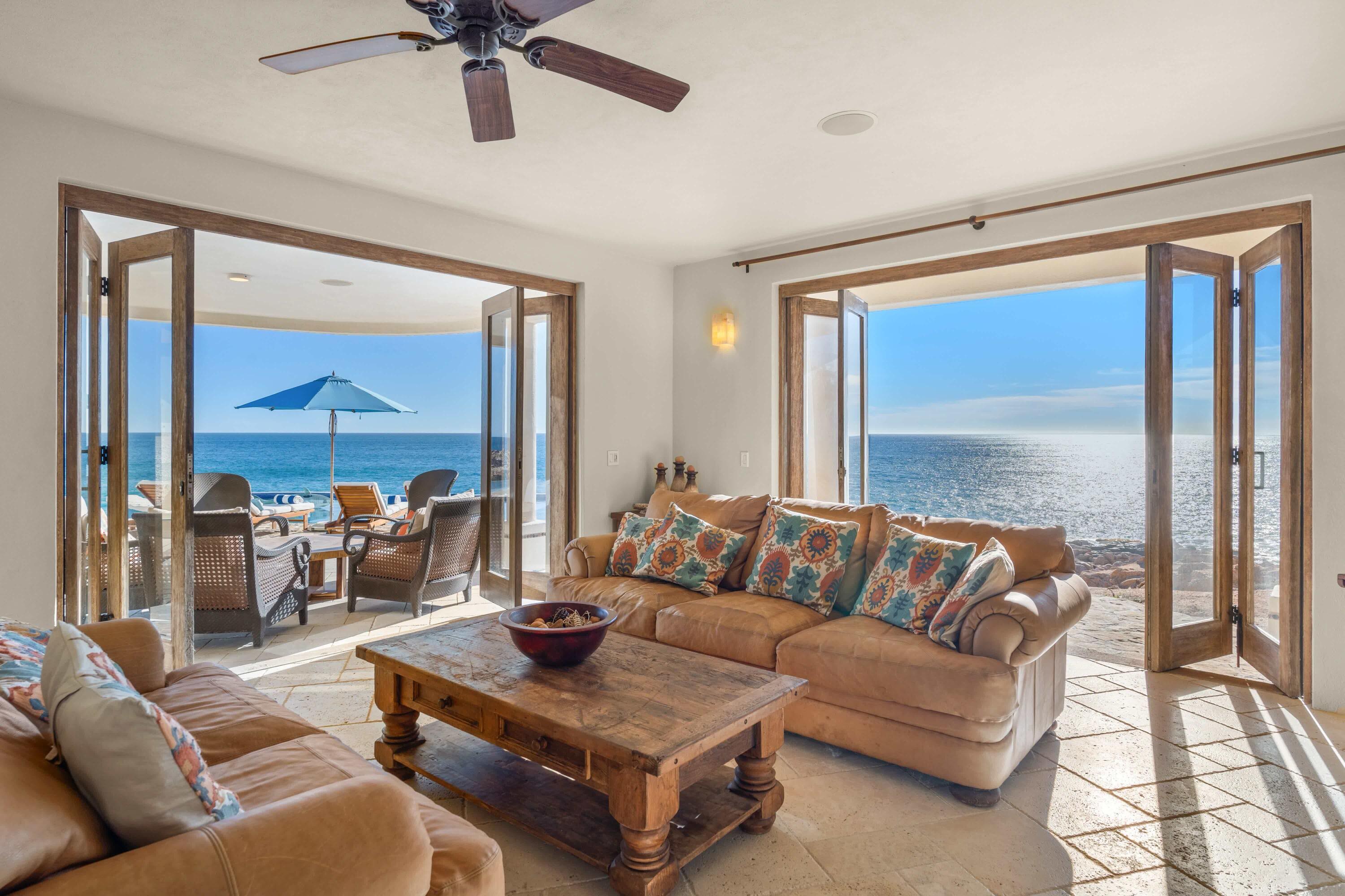 75 Avenue de Marlin, Casa Playa Escondida