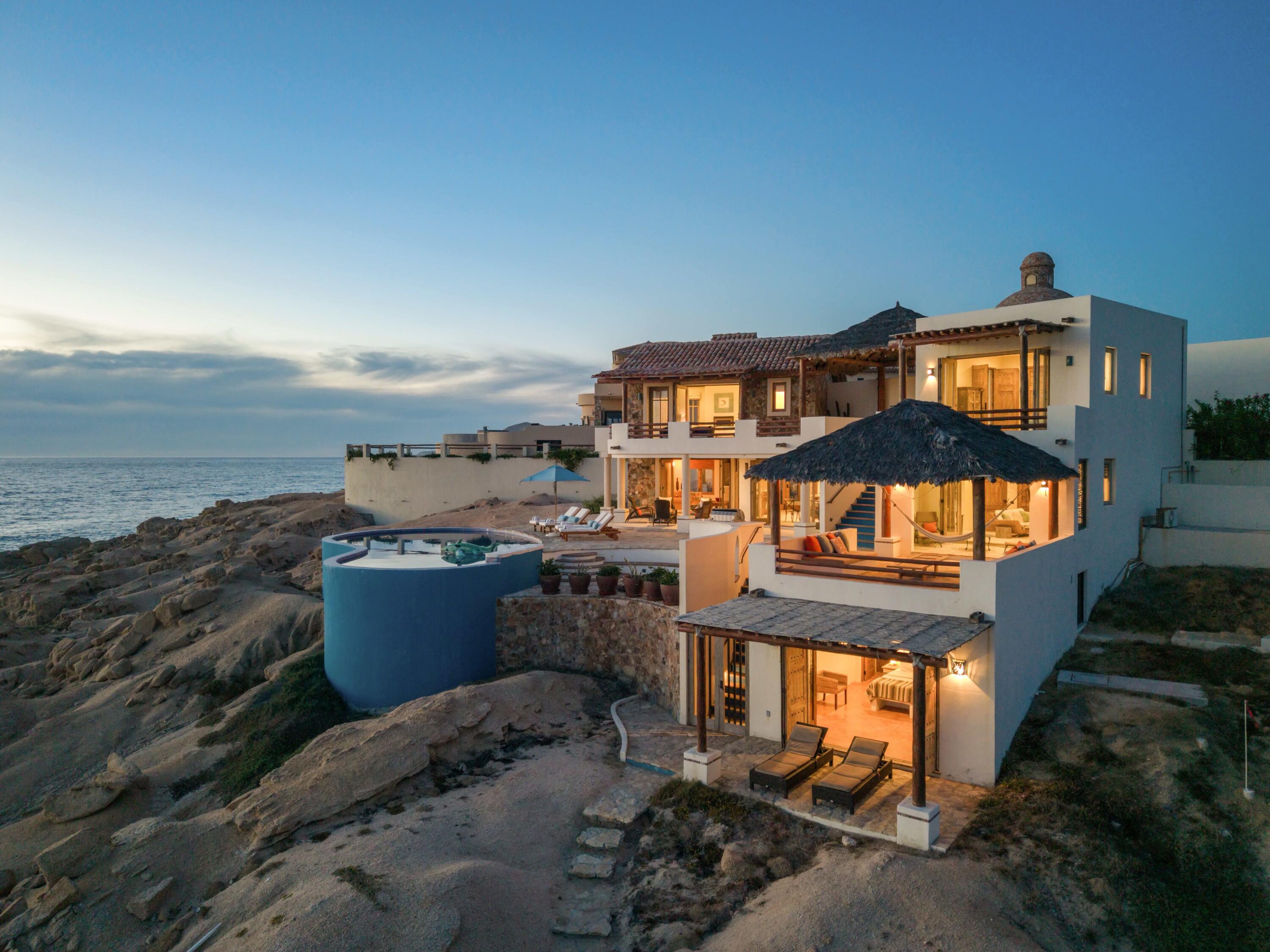 75 Avenue de Marlin, Casa Playa Escondida