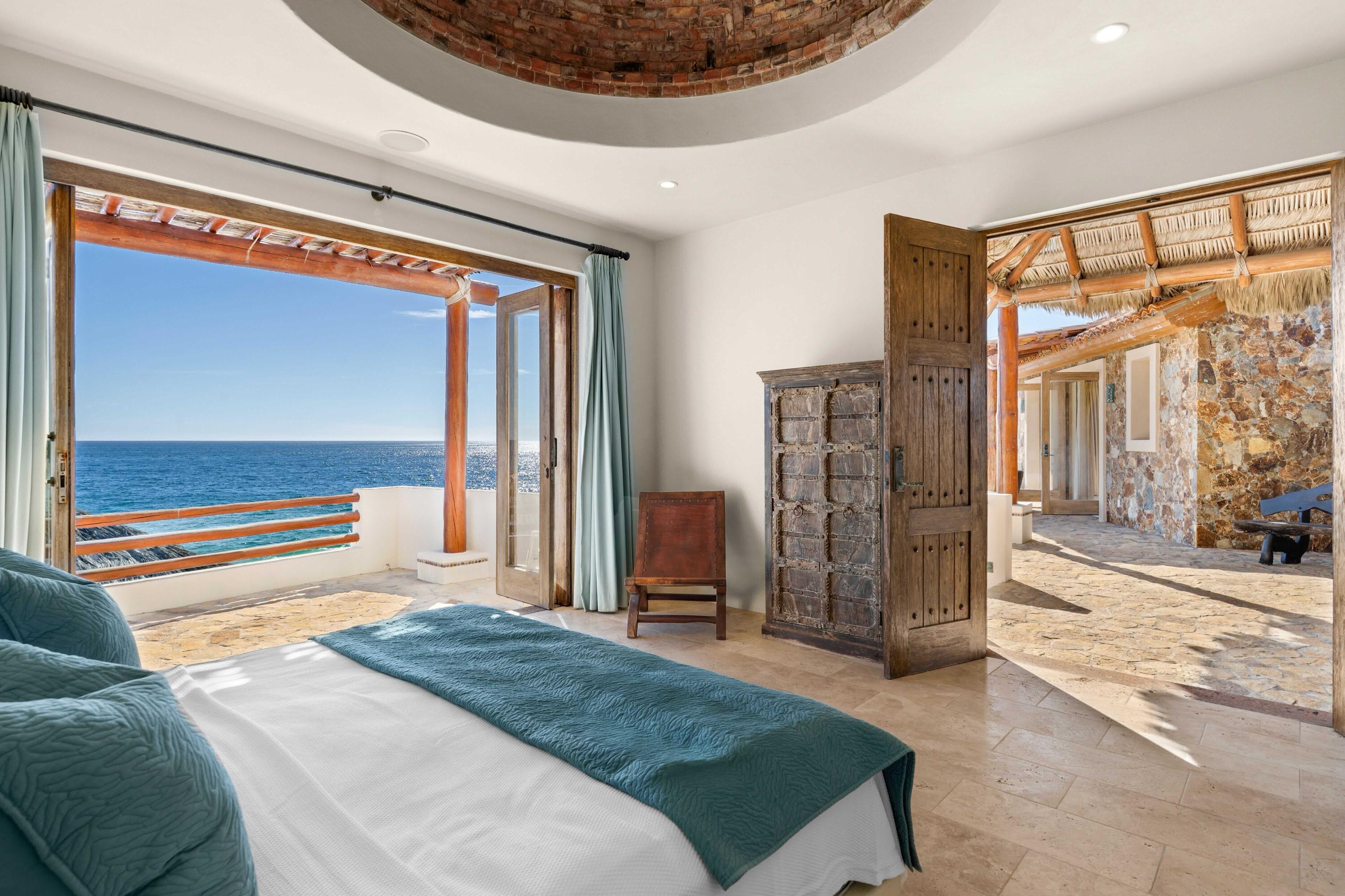 75 Avenue de Marlin, Casa Playa Escondida