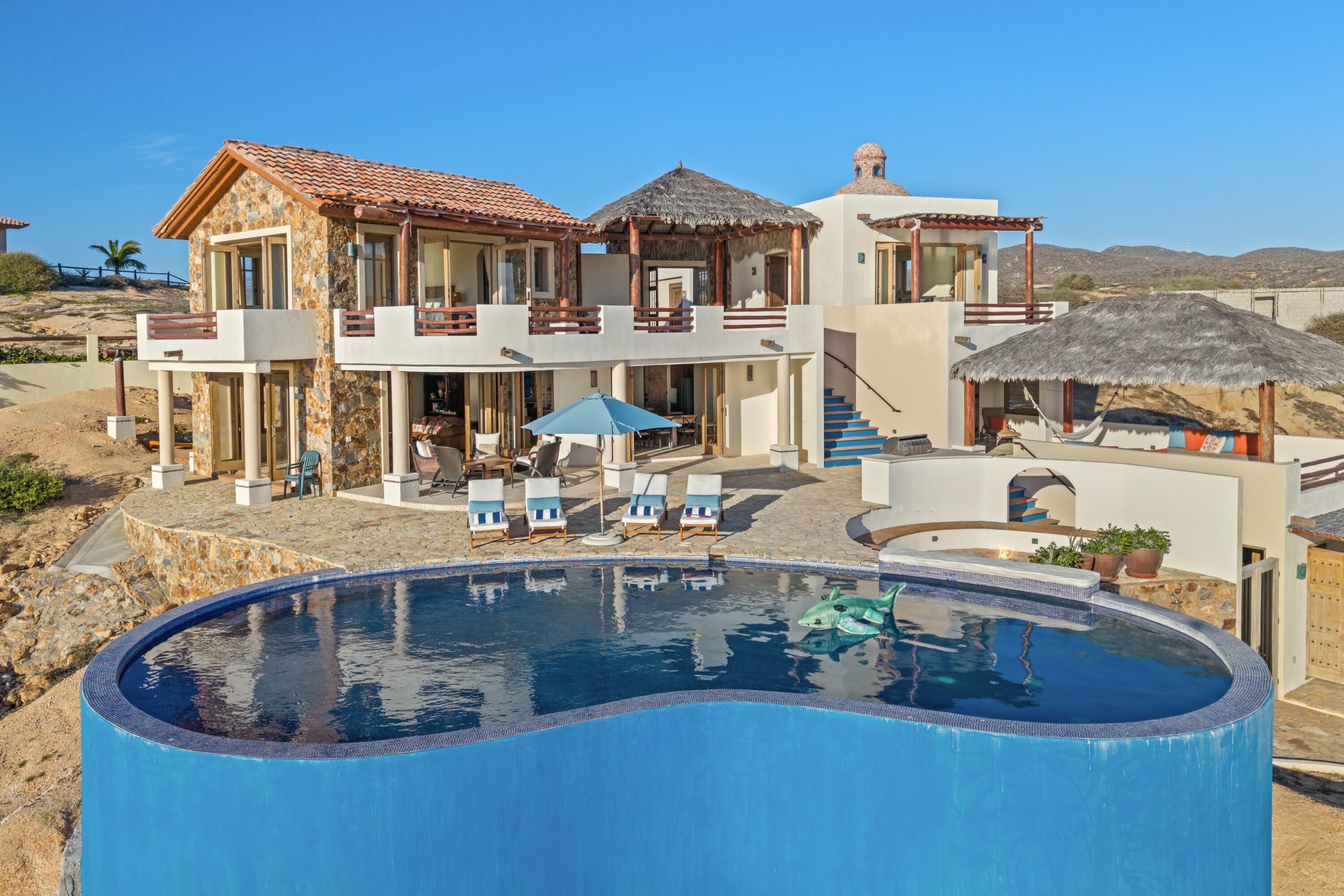 75 Avenue de Marlin, Casa Playa Escondida