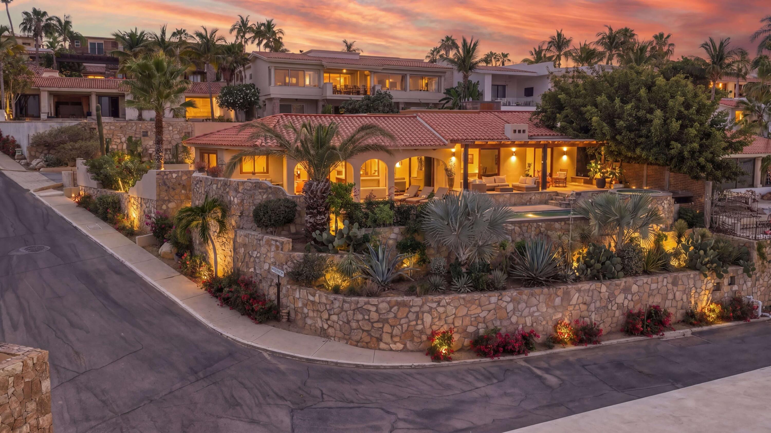 8 P.º La Jolla, 8 Paseo