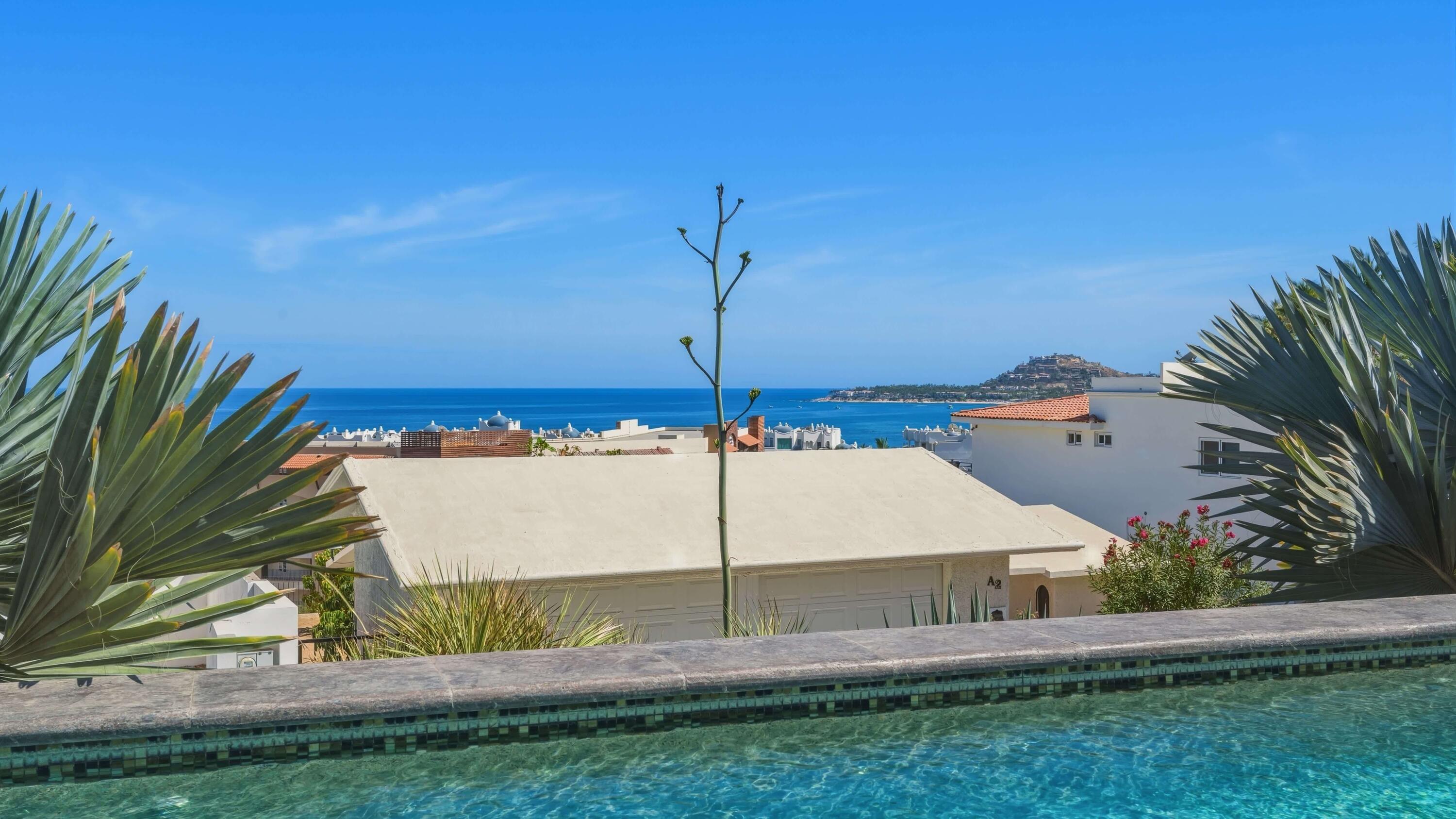 8 P.º La Jolla, 8 Paseo