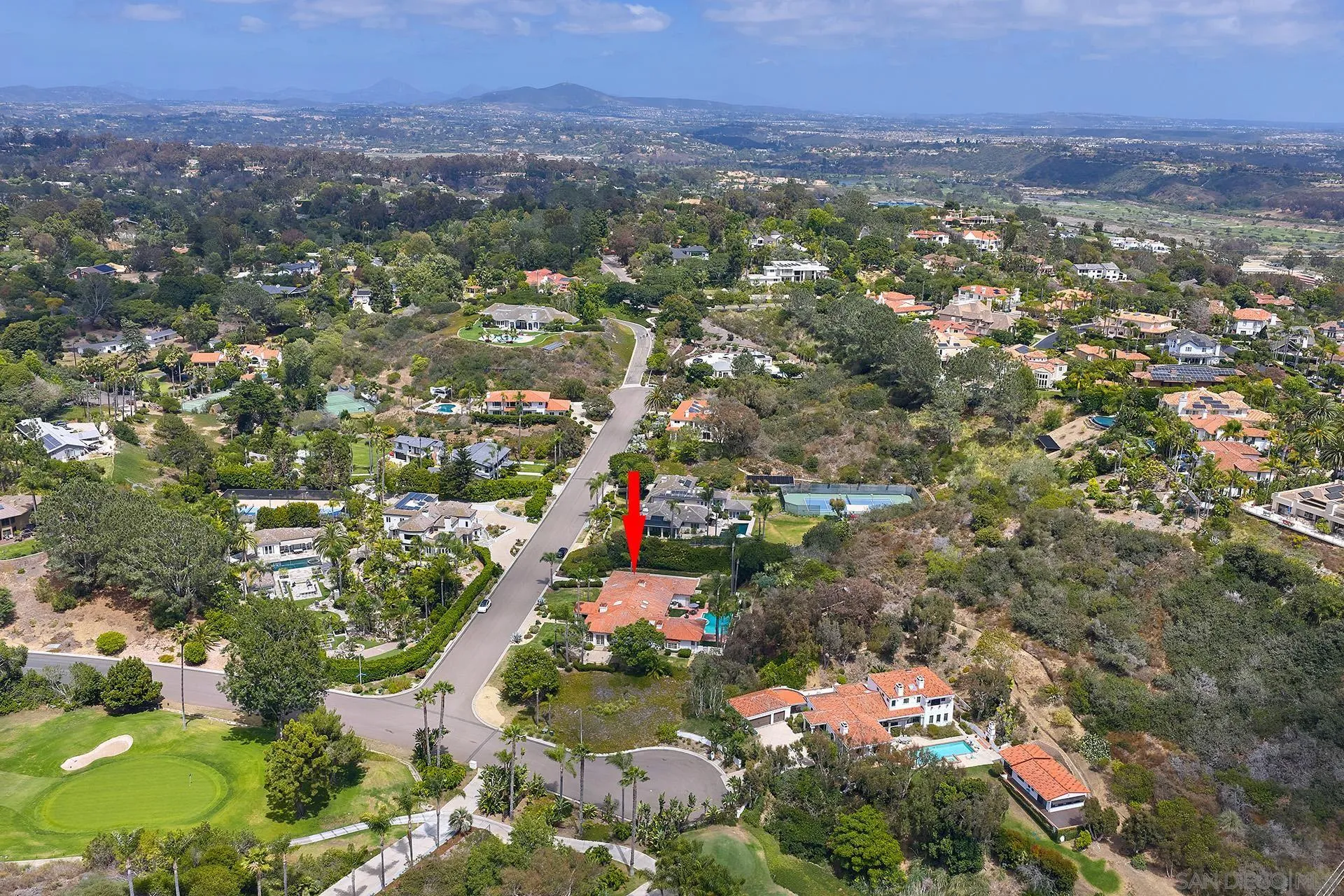 4311 Vista De La Tierra