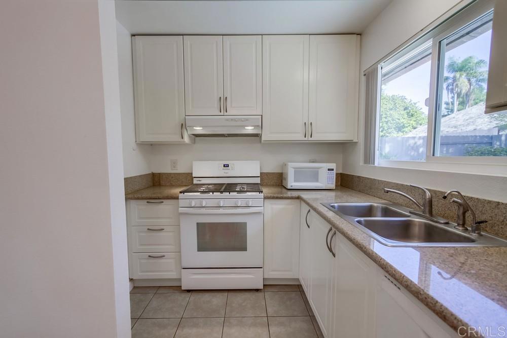 1376 Panorama Ridge Rd