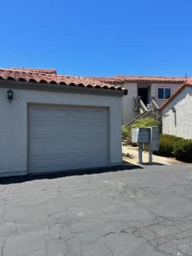 6701 Paseo Del Norte E