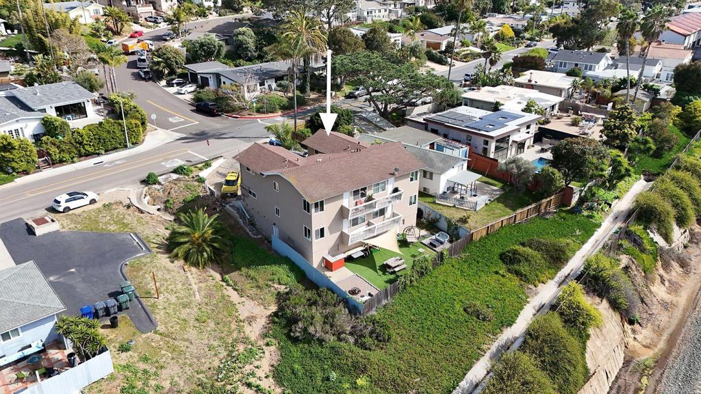 609 615 S Cedros Ave