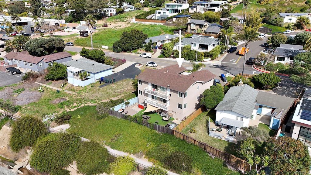 609 615 S Cedros Ave