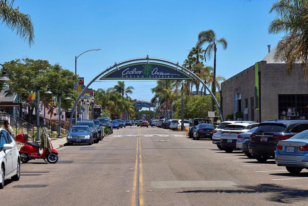 609 615 S Cedros Ave