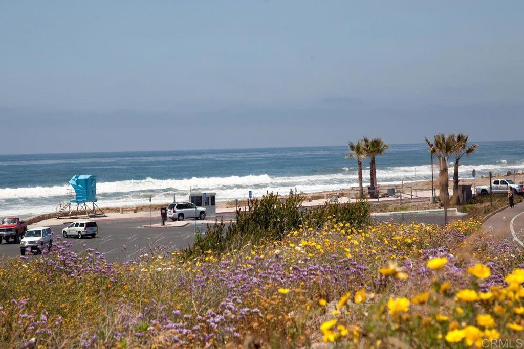 609 615 S Cedros Ave