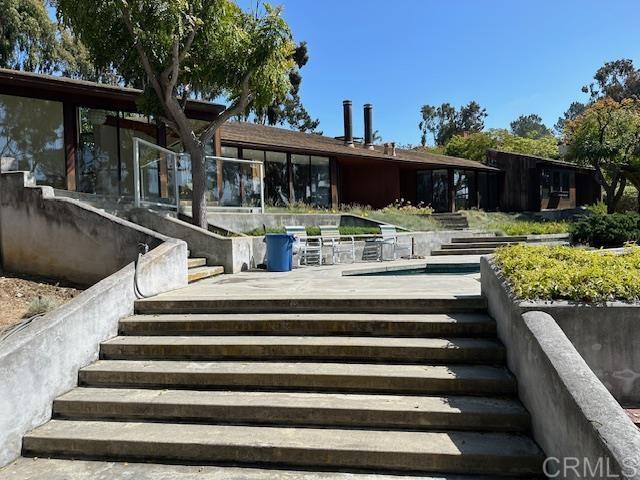 4718 Vista De La Tierra