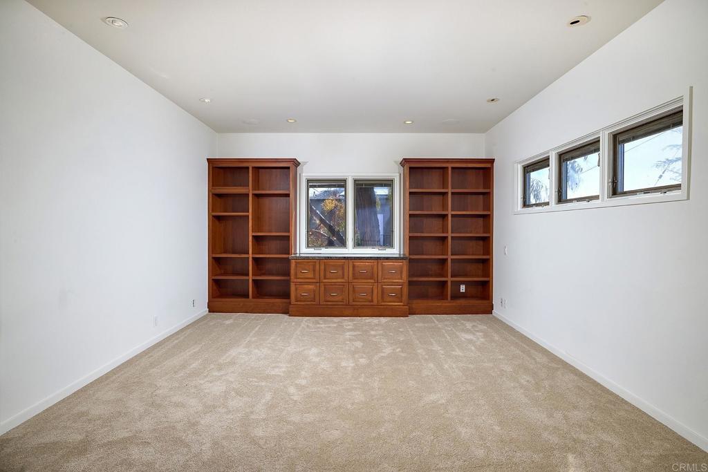 524 Ford Ave