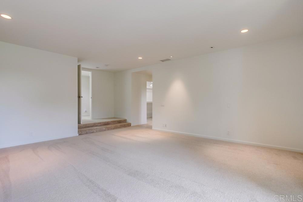 524 Ford Ave
