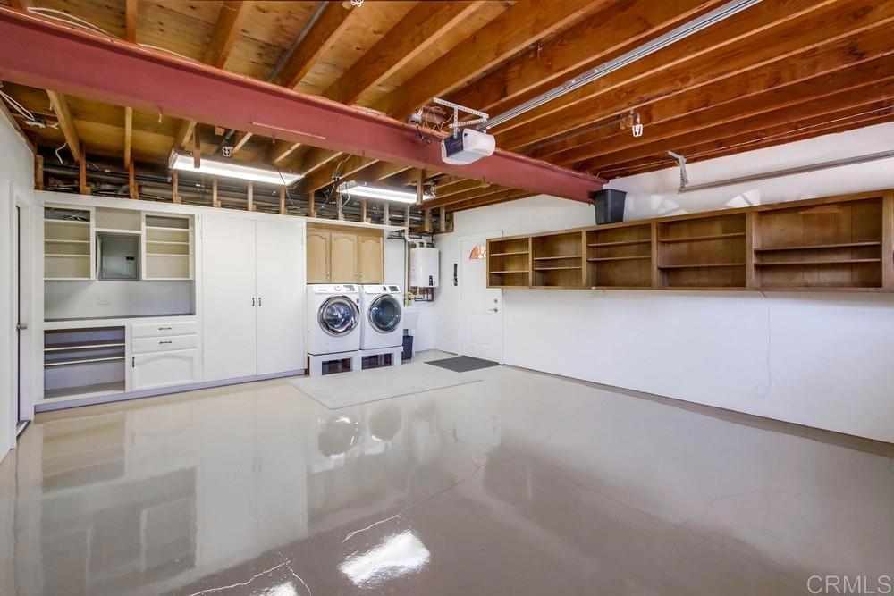 694 Via De La Valle C