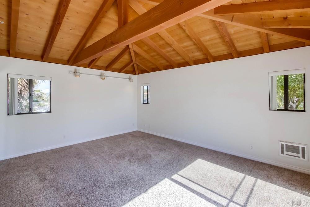 694 Via De La Valle C