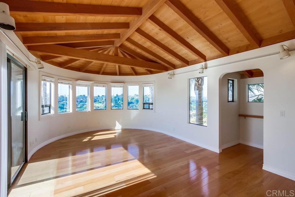 694 Via De La Valle C