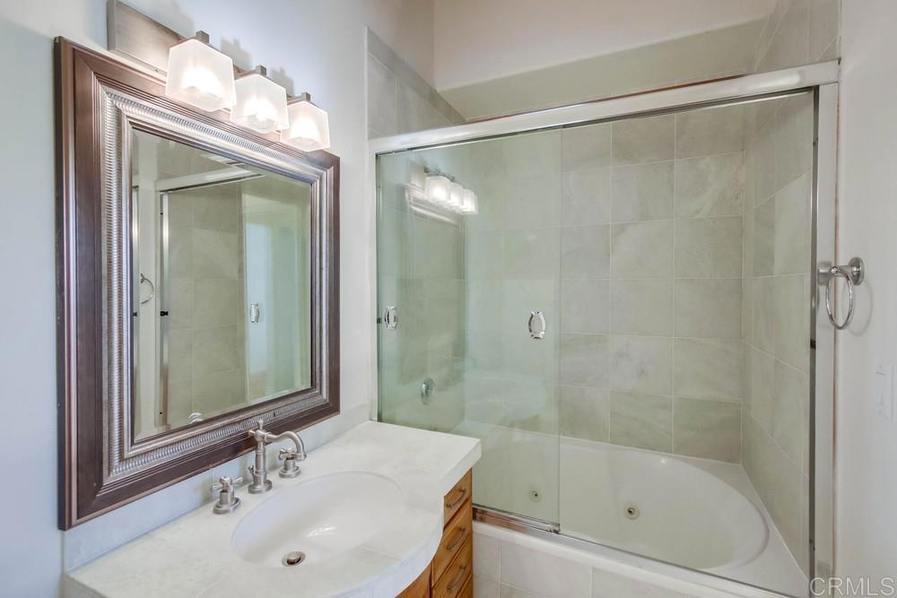 694 Via De La Valle C