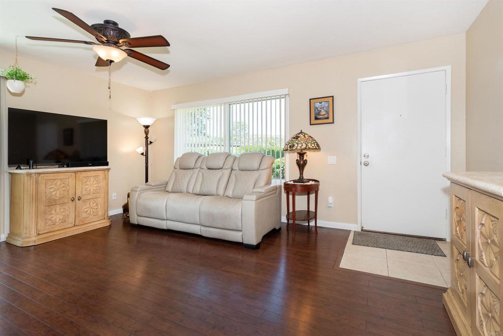 836 Yankee Point Way