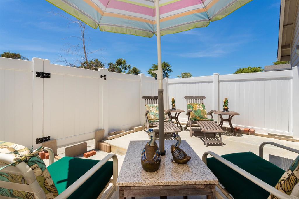 836 Yankee Point Way