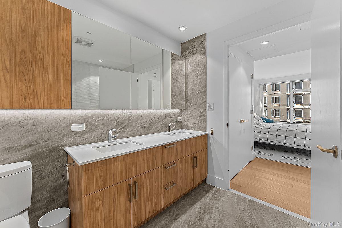 133 Beach 116th Street Unit: 2A