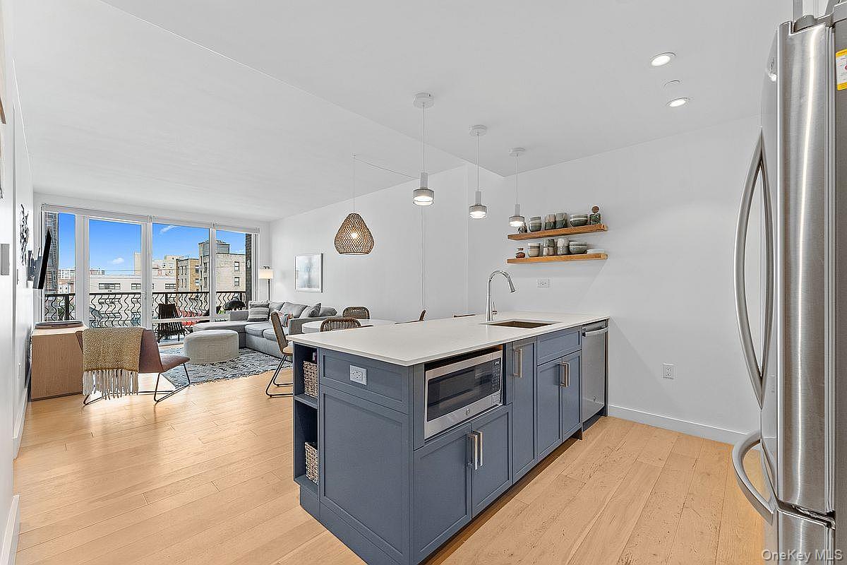 133 Beach 116th Street Unit: 2A