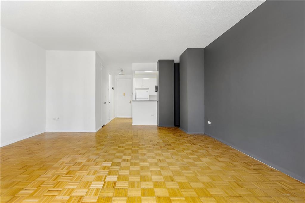 3111 Ocean Parkway 9J