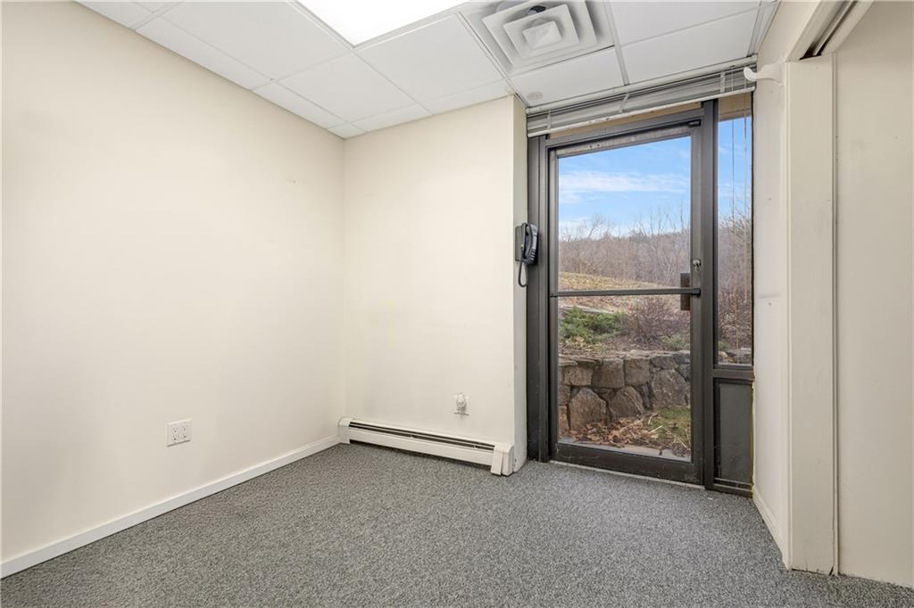 101 South Bedford Road 401 + 402