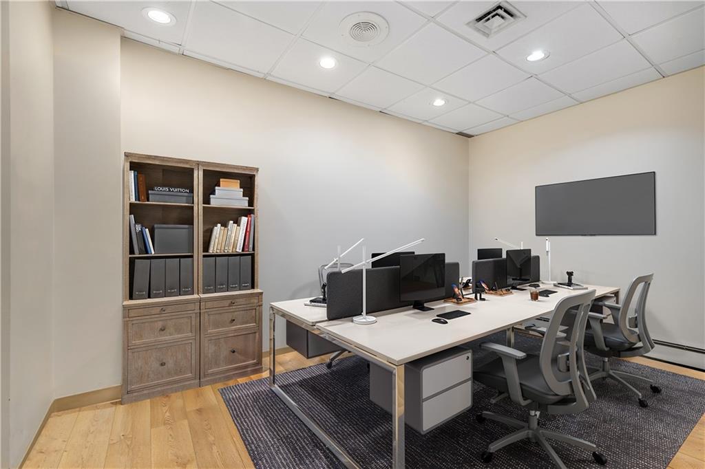 101 South Bedford Road 401 + 402