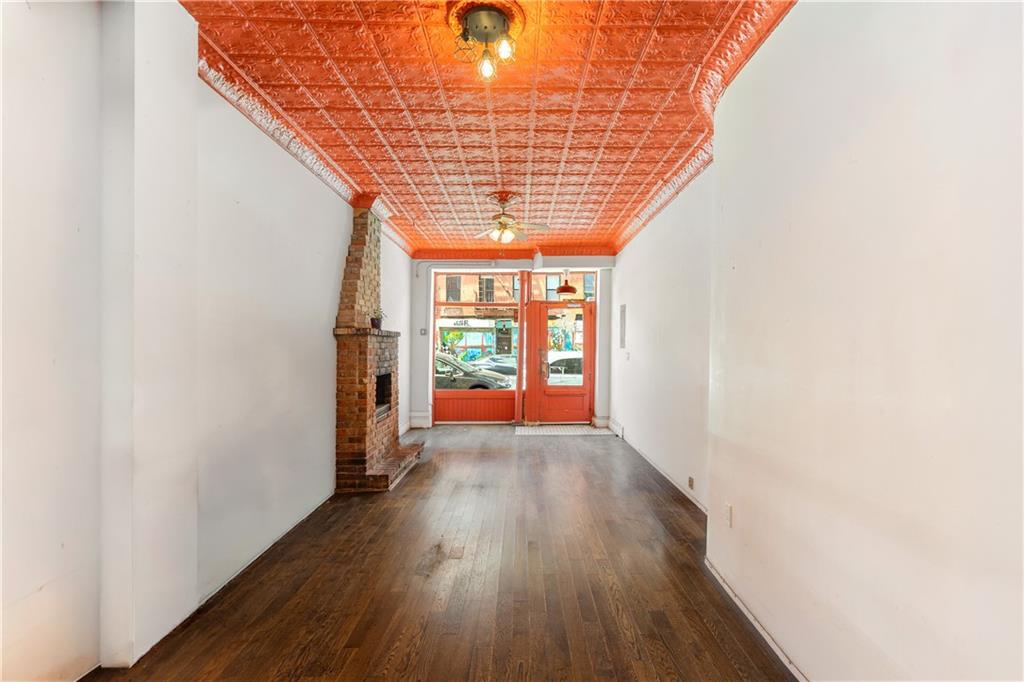 253 Smith Street