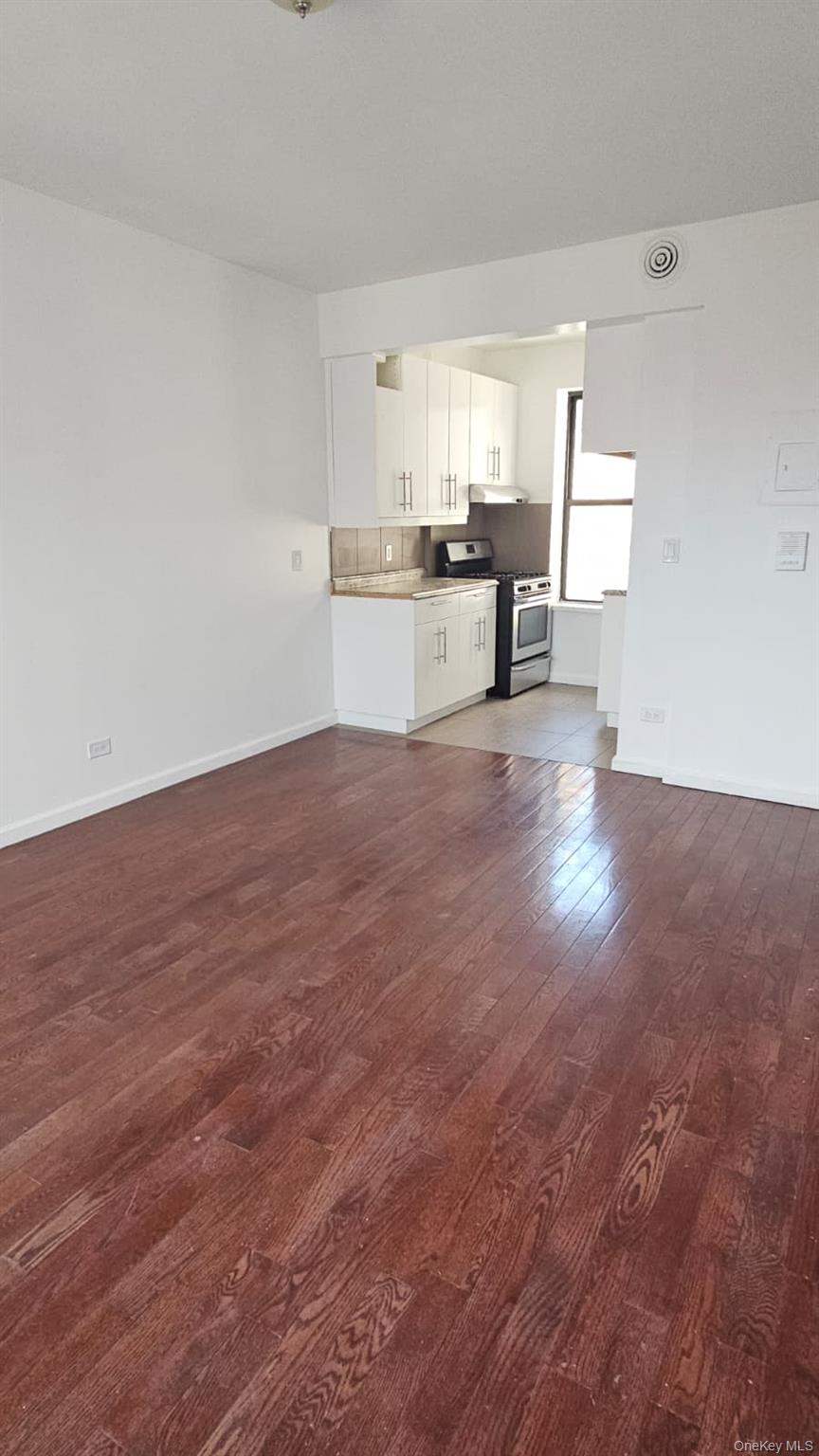 76 Bay 23rd Street Unit: B2