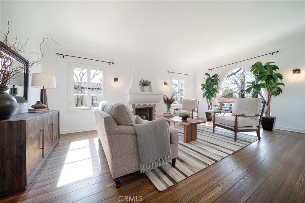 1252 N Highland Avenue