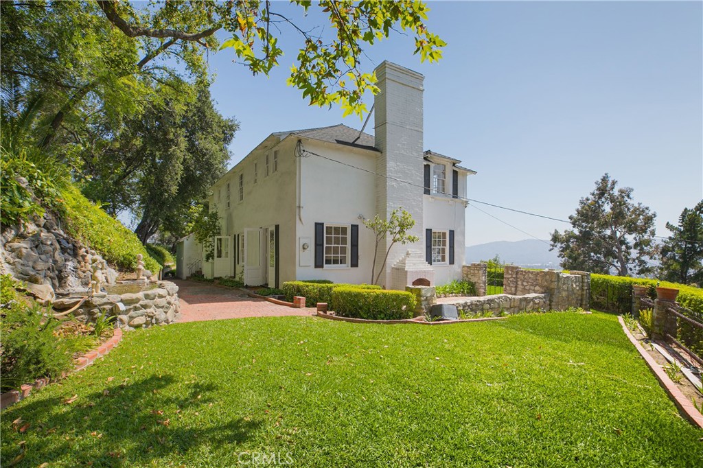 1625 Campbell Street