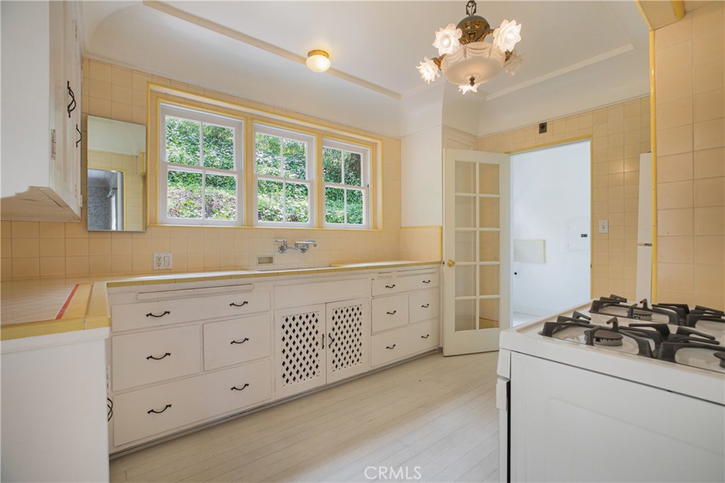 1625 Campbell Street