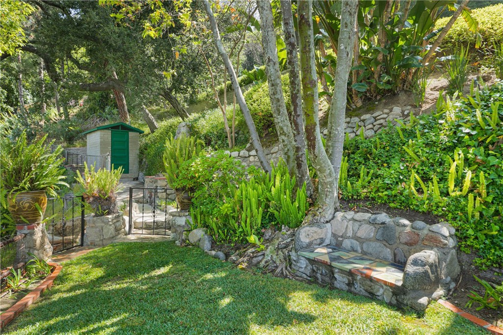 1625 Campbell Street