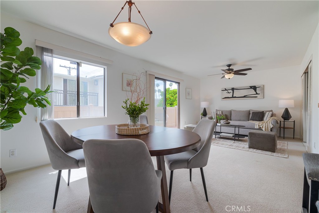 1137 N Maryland Avenue 5