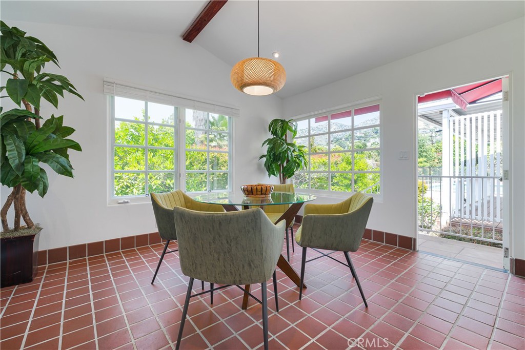 1981 Rangeview Drive