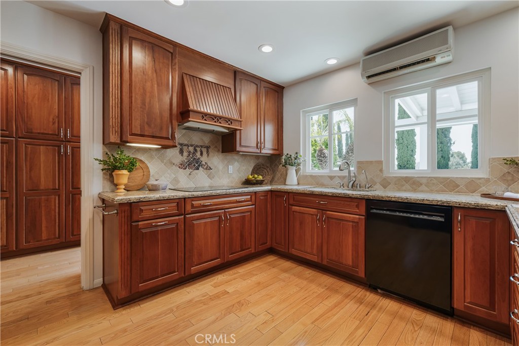 900 Chudleigh Lane