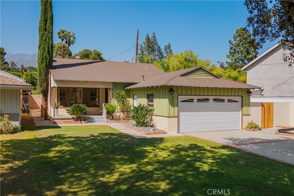 3550 La Crescenta Avenue