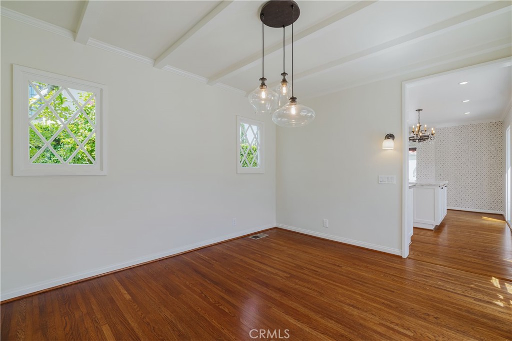 1243 Rossmoyne Avenue