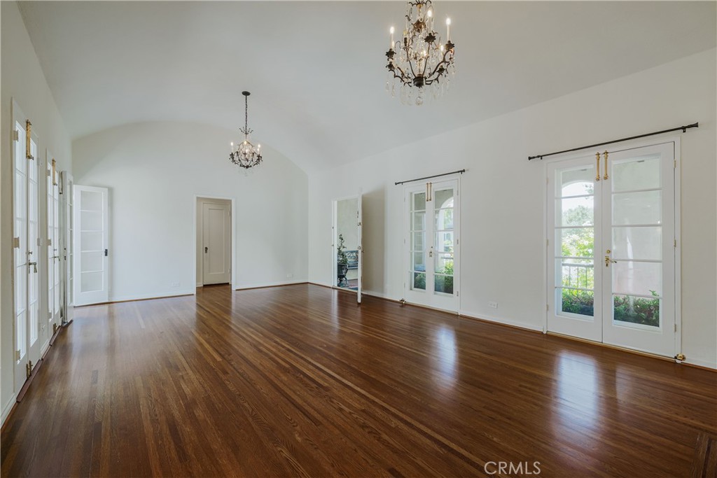 1243 Rossmoyne Avenue