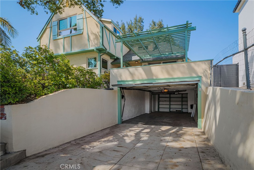 343 Spencer Street