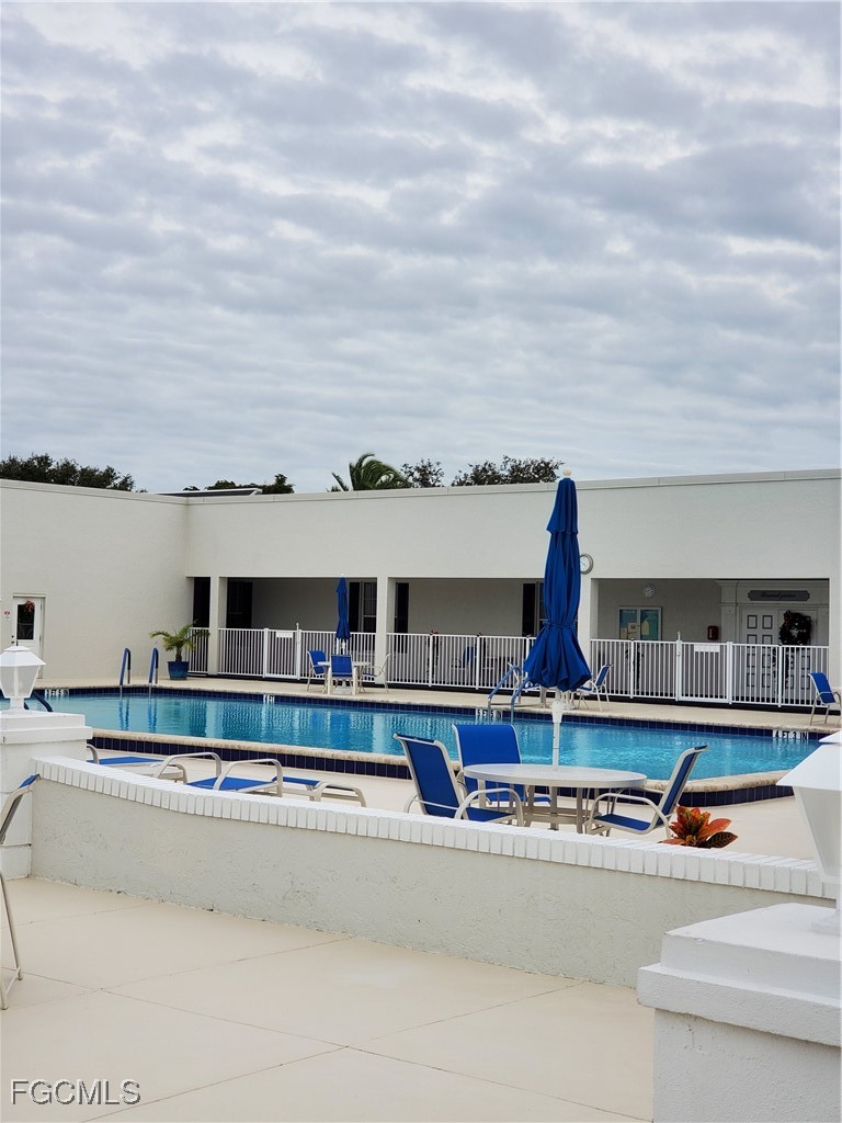 1304 S Brandywine CIR 3