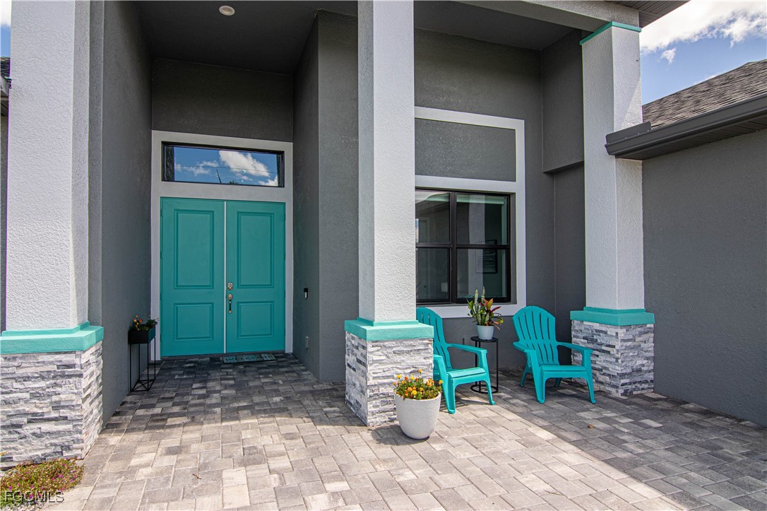 1833 SW 11th TER